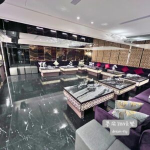 台南紫藤酒店會館：工作機會與消費詳情指南